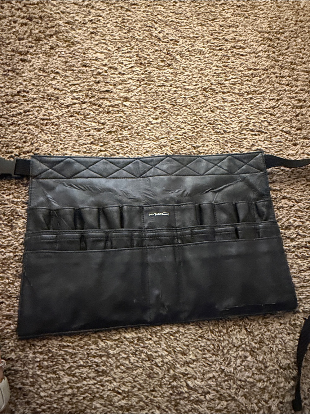 MAC Cosmetics Black Quilted Makeup Brush Roll Organizer vintage (2000’s)